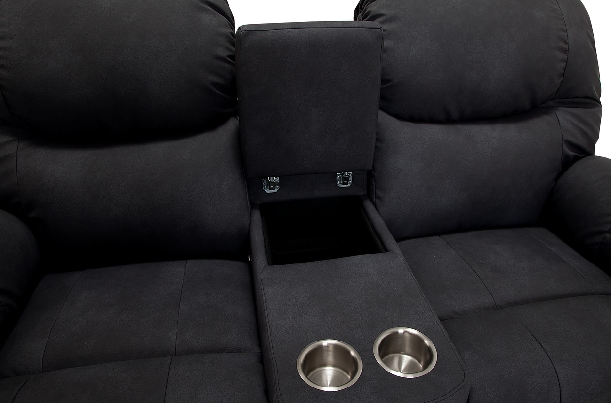 WHITEHORSE - Image 9